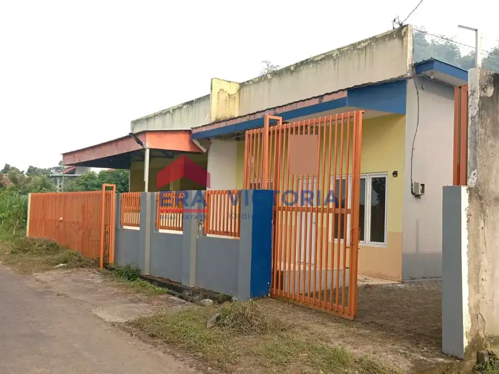 Rumah + Toko Strategis di Sambirejo – Siap Pakai, Bonus CCTV & Pagar