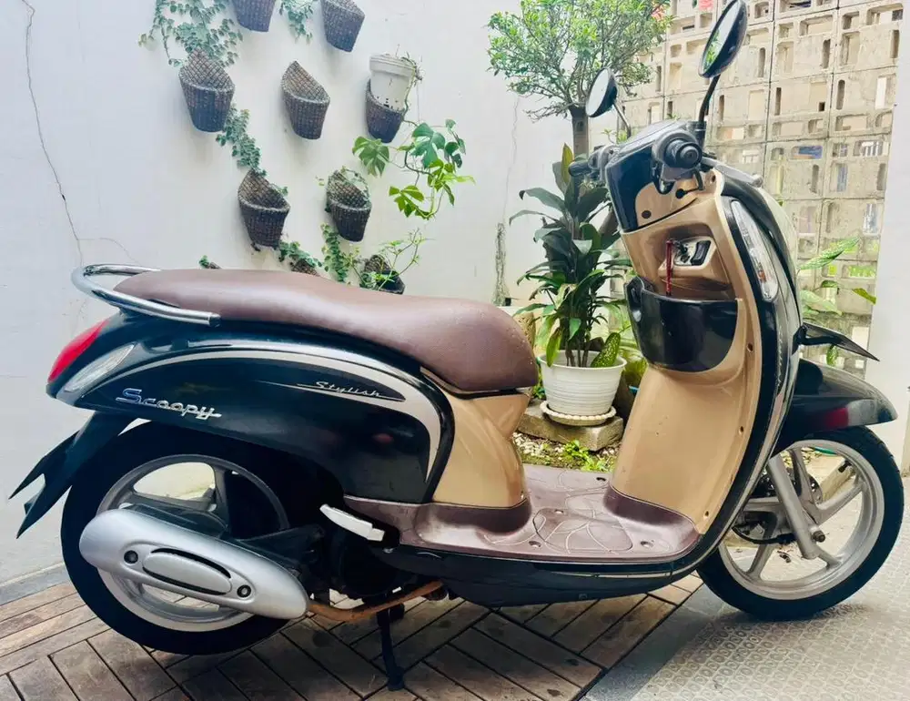 Honda Scoopy Fi 2013 (Injeksi) Stater Konvensional