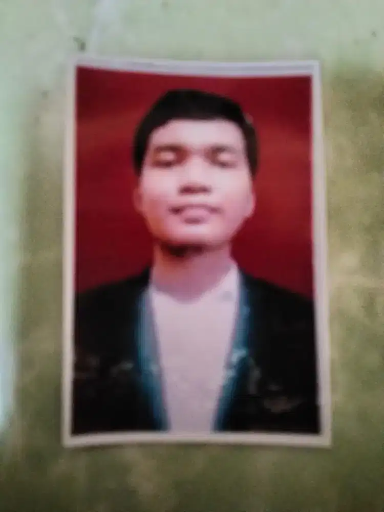 Cari kerjaan buat bantu orang tua