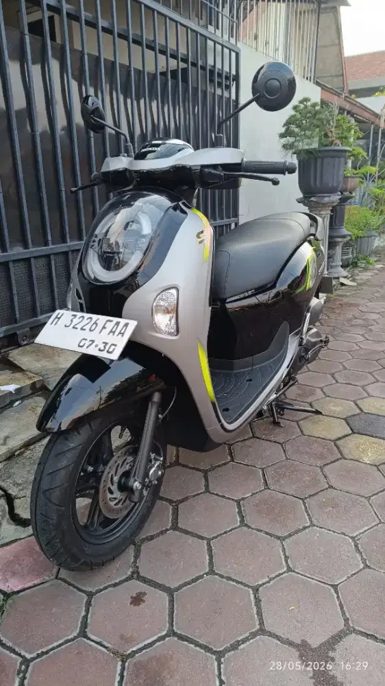 Scoopy new Energetic ISS 2025 istimewa KM low