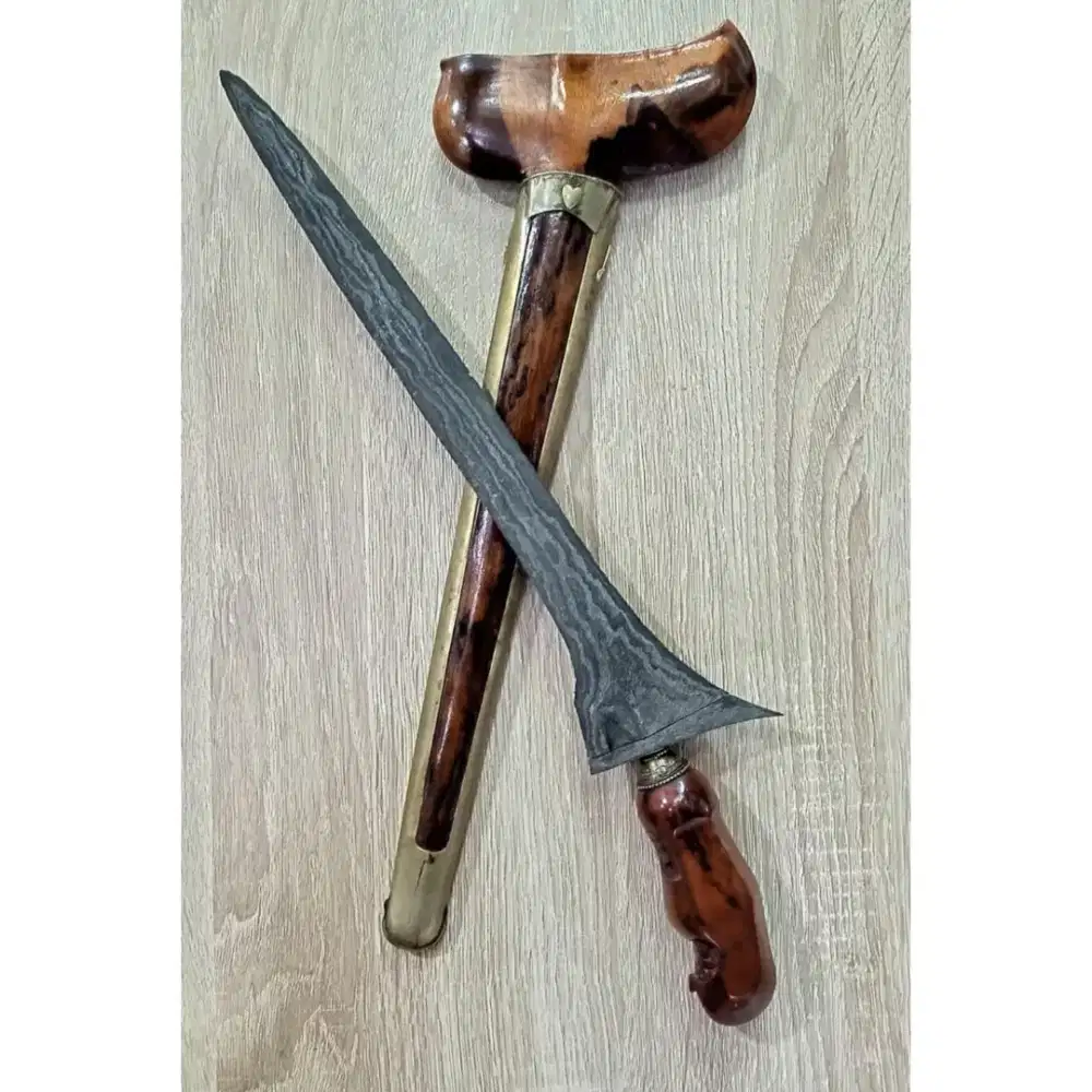 Keris sepuh Tilam Upih pamor Wengkon isen Tangguh Winongan