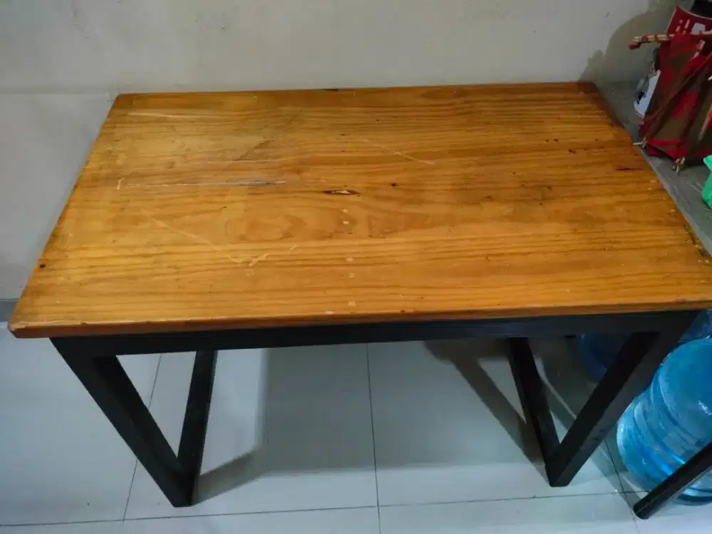 MEJA KAYU JATI BELANDA