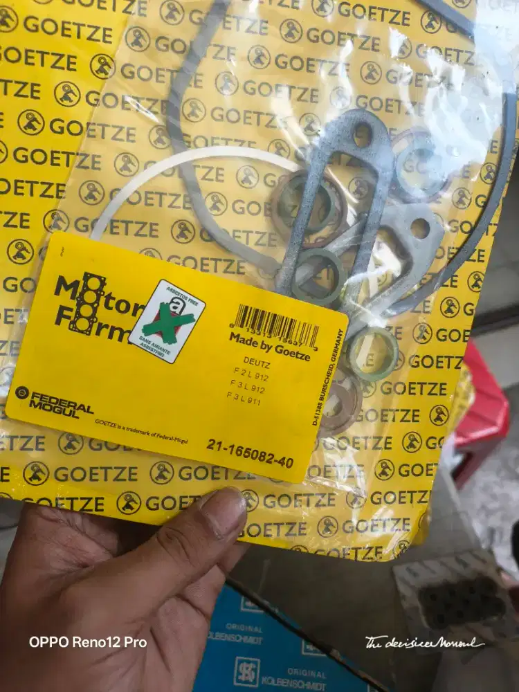 Gasket top set deutz 912