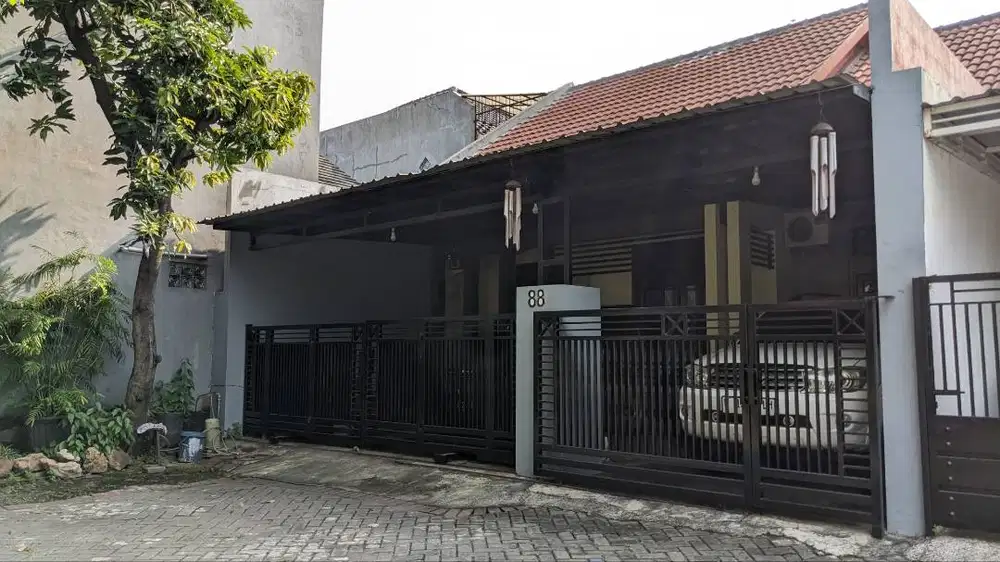 Jual Rumah ex Kantor Palm Spring Regency A88 Jambangan Surabaya