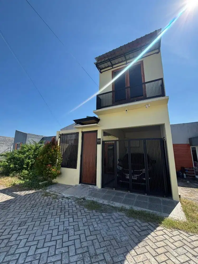 Rumah di Kontrakan Lumajang
