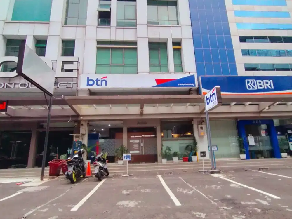 Jual Ruko Graha Boulevard 4 lantai Kondisi Bagus di Kelapa Gading