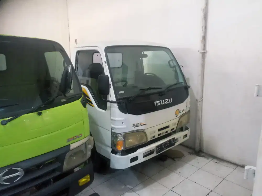 Isuzu Elf Macan NKR71 tahun 2014 Euro 2