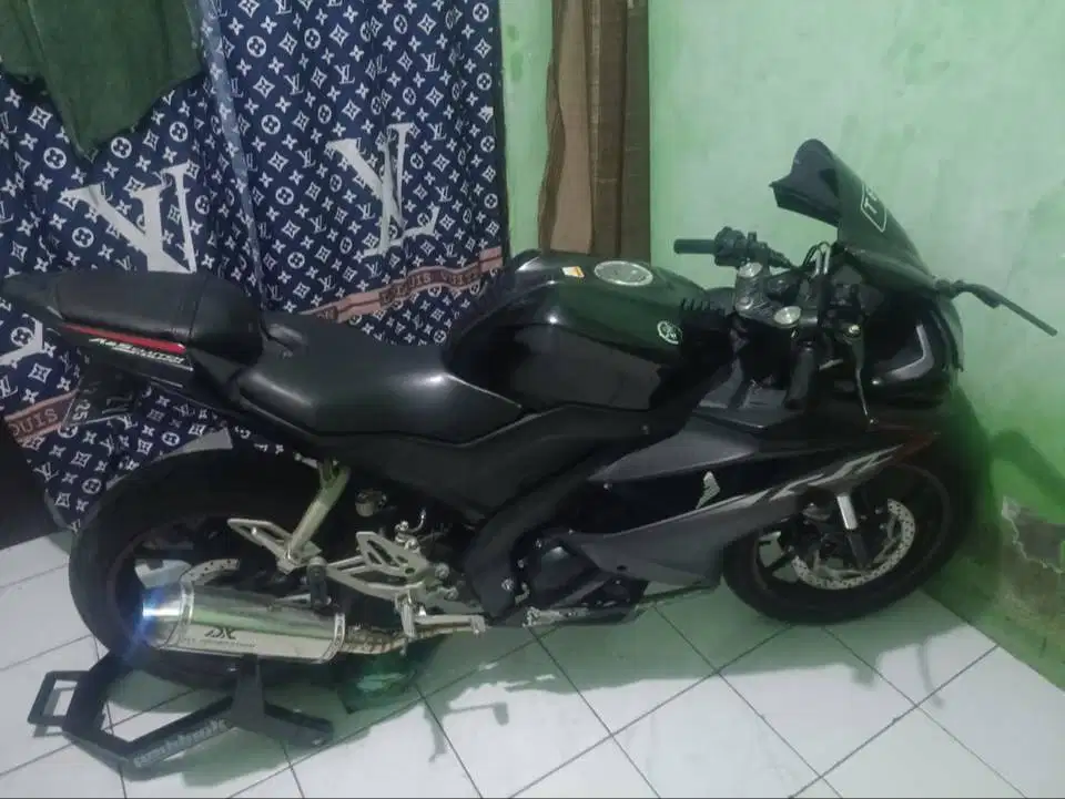 YAMAHA YZF R15 V3 TAHUN 2020