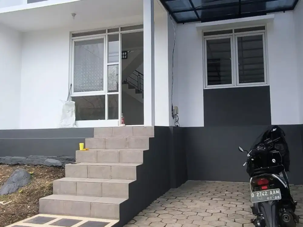 Rumah Baru Renov Siap Huni Dalam Cluster di Antapani Bandung