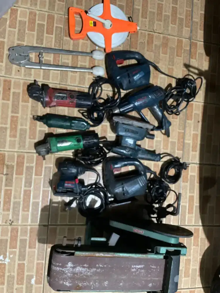 Bosch Gerinda, Gergaji, Amplas, Blower, Bor duduk, dll
