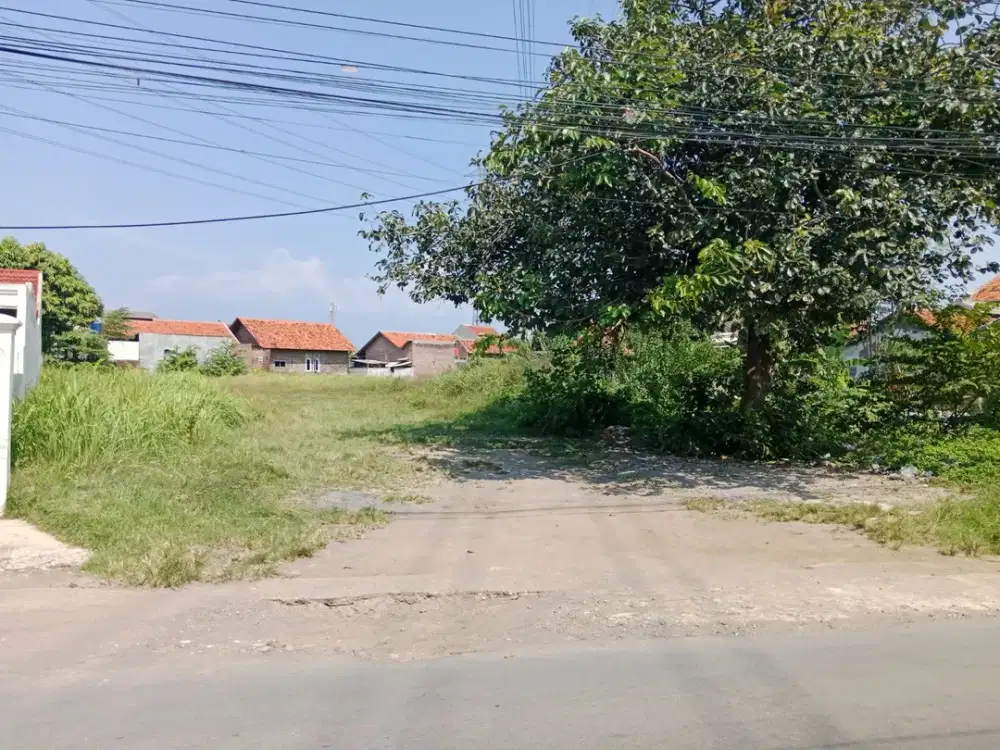 Tanah Strategis di Kandang Perahu