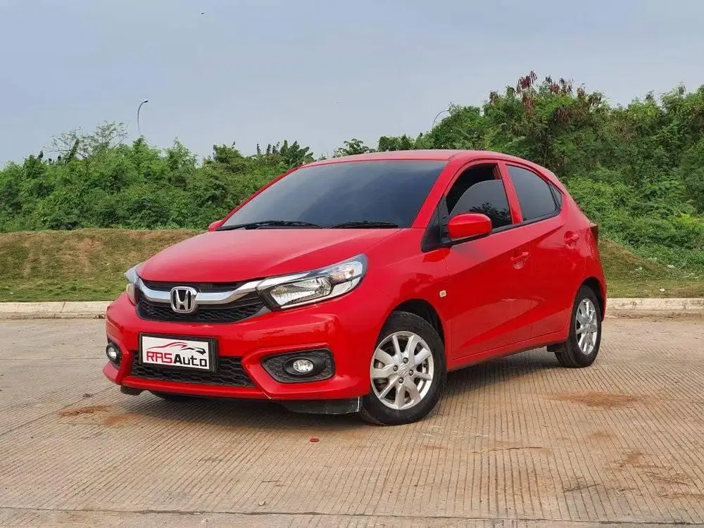 SEPERTI BARU!!  Honda Brio Satya 1.2 E AT 2022 Merah Km 7 RIBU