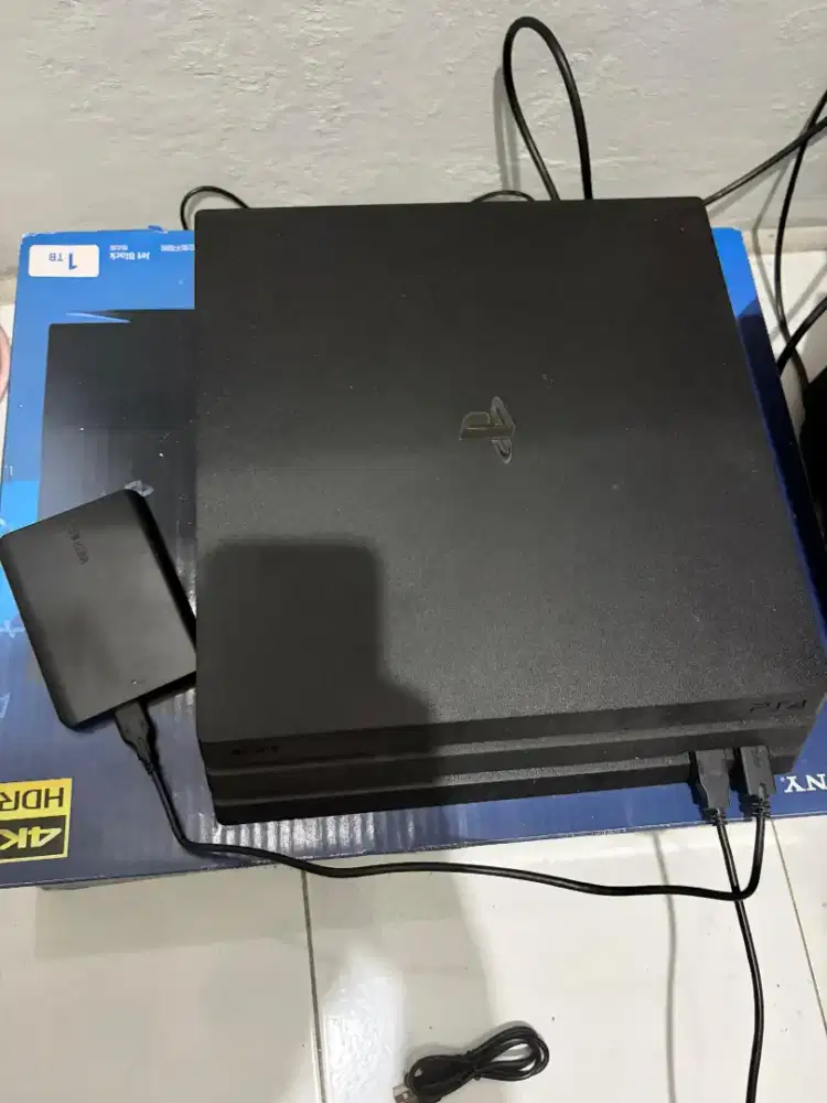 Ps4 pro 1TB Full Game (HDD Internal Only)