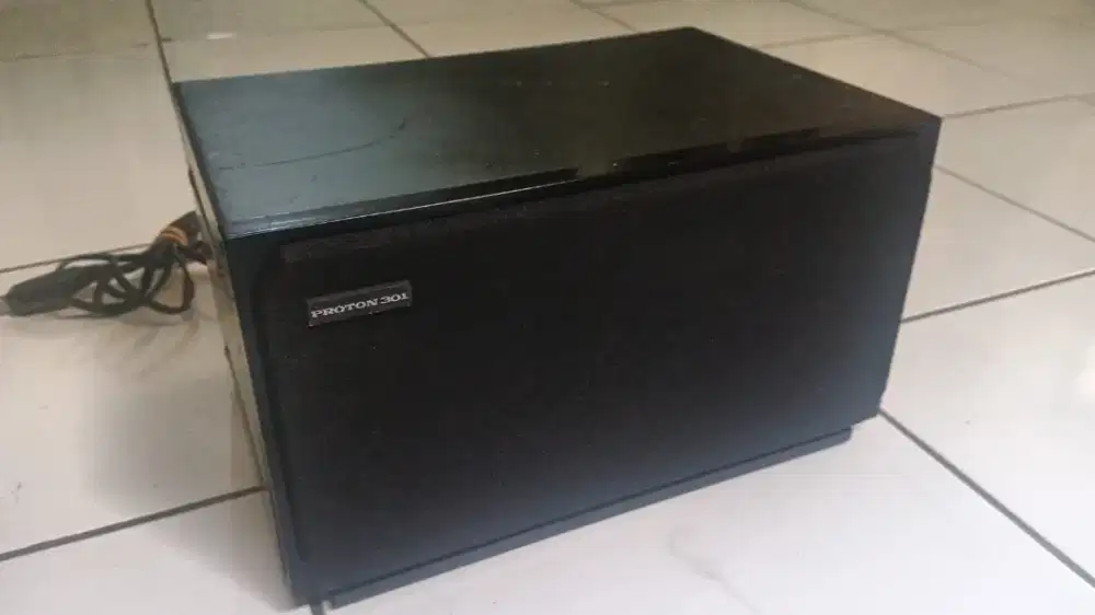 Proton 301.speaker aktif.110v.hanya 1unit.tdk bluetooth.hidup normal