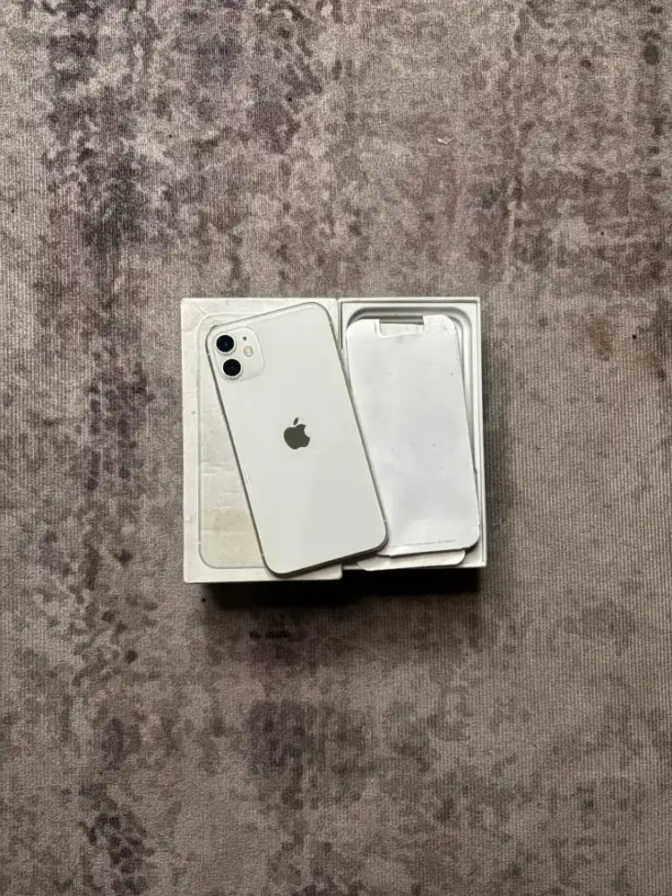 iPhone 11 64GB Warna White