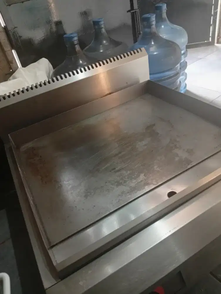 Kompor panggangan Getra gas griddle full flat