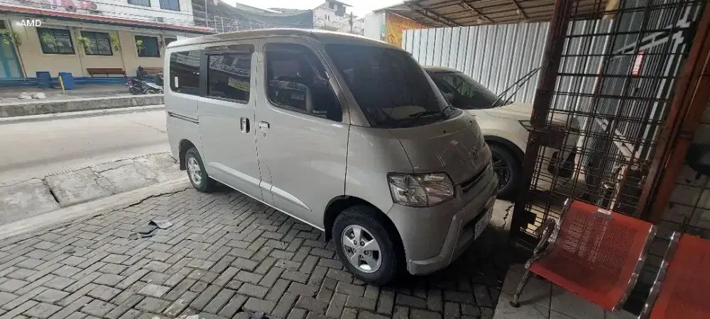 Grand max gran max minibus mini bus 2023 bagasi keatas 1.3 D