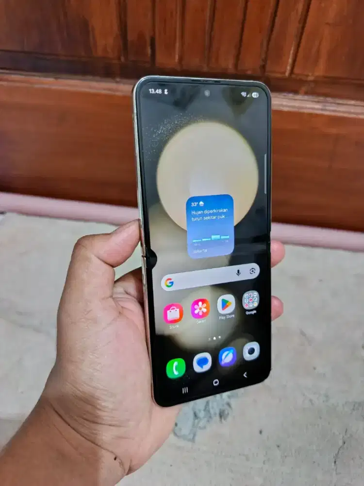 Jual cepat ‎Samsung Z Flip 5
‎Ram 8/256 GB
‎Resmi Sein Indonesia