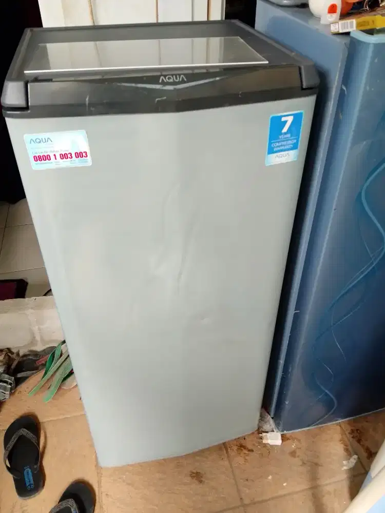 Kulkas 1 pintu AQUA normal dingin beku orisinil pabrik nego tipis