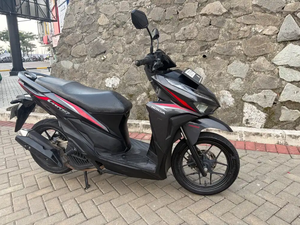 Vario 125CC 2019 Hitam