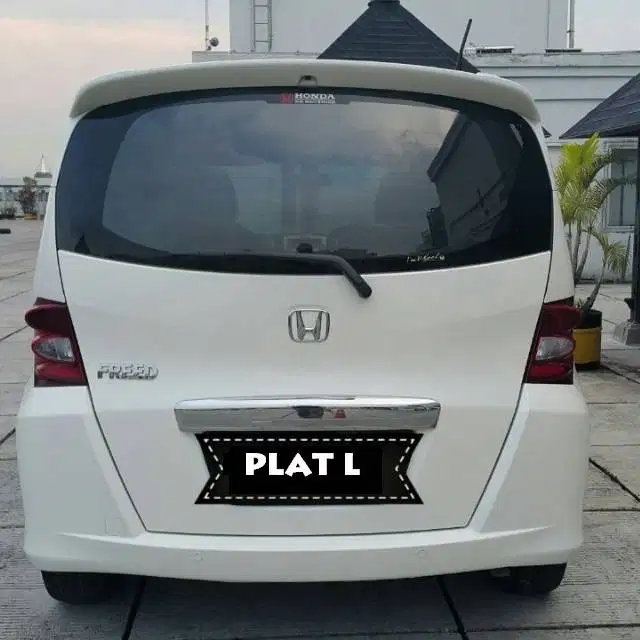 HONDA FREED E PSD 2012