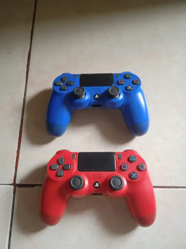 Stik PS4 light bar ORI pabrik normal mulus Poris cipondoh