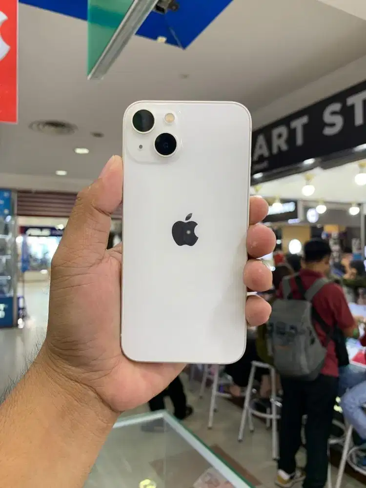 Dijual second Iphone 13 128 GB starlight
