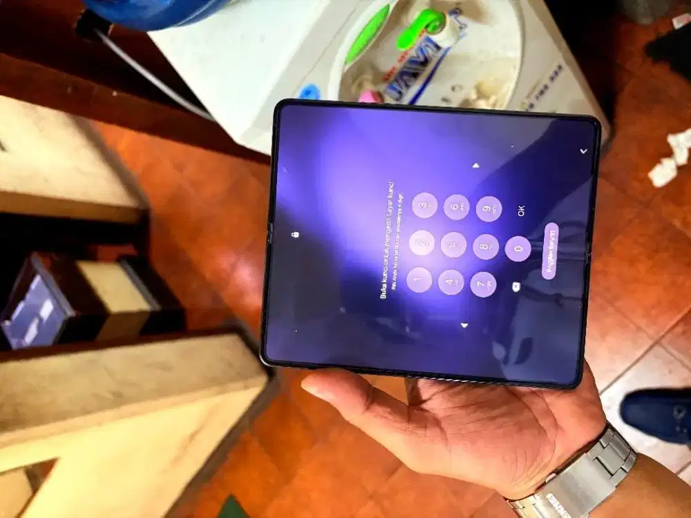 Samsung Z Fold 5