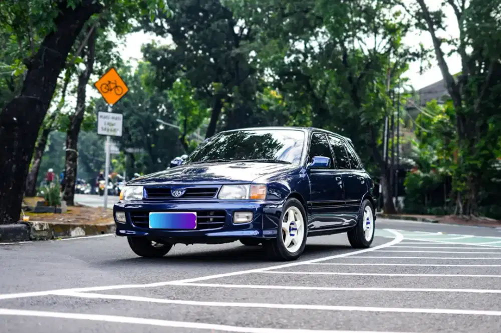 Toyota Starlet tahun 1998
