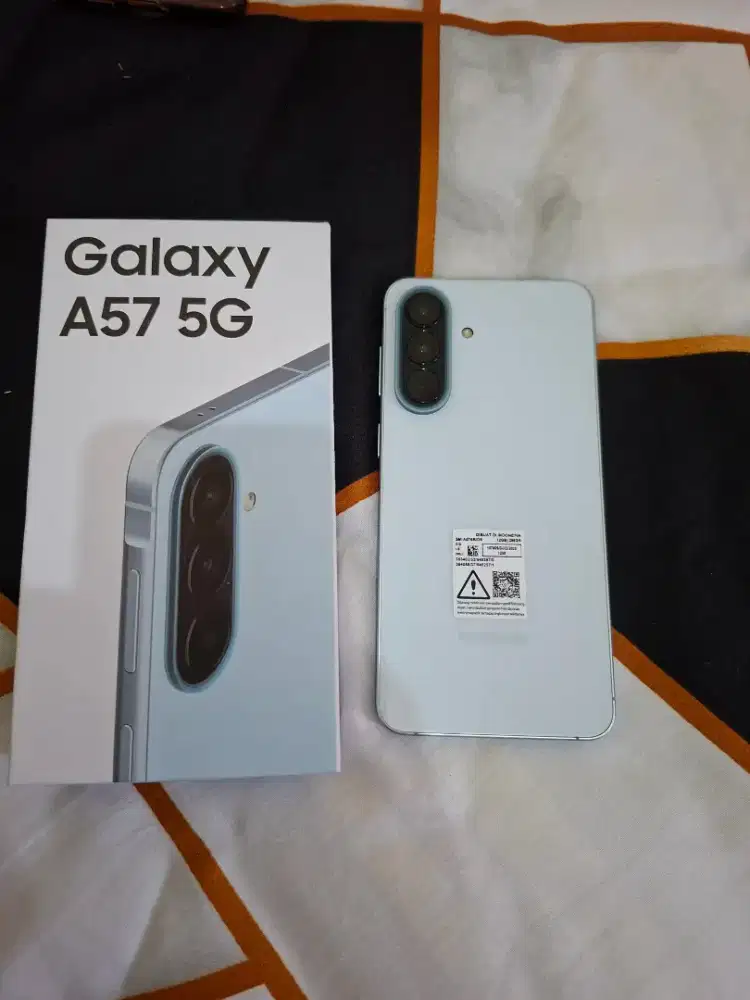 Samsung A57  like new