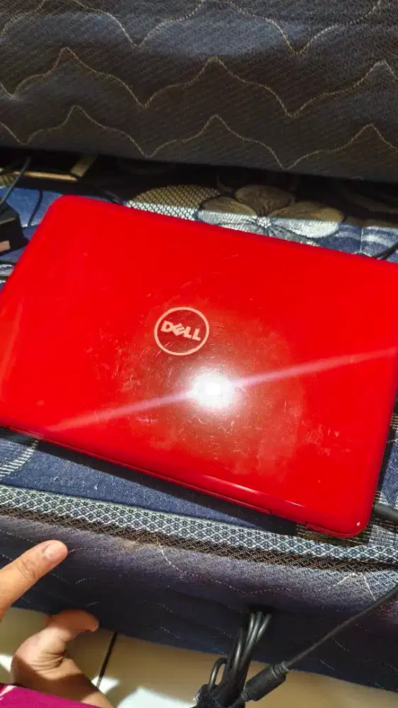 Laptop / Notebook Merk Dell 12 inc