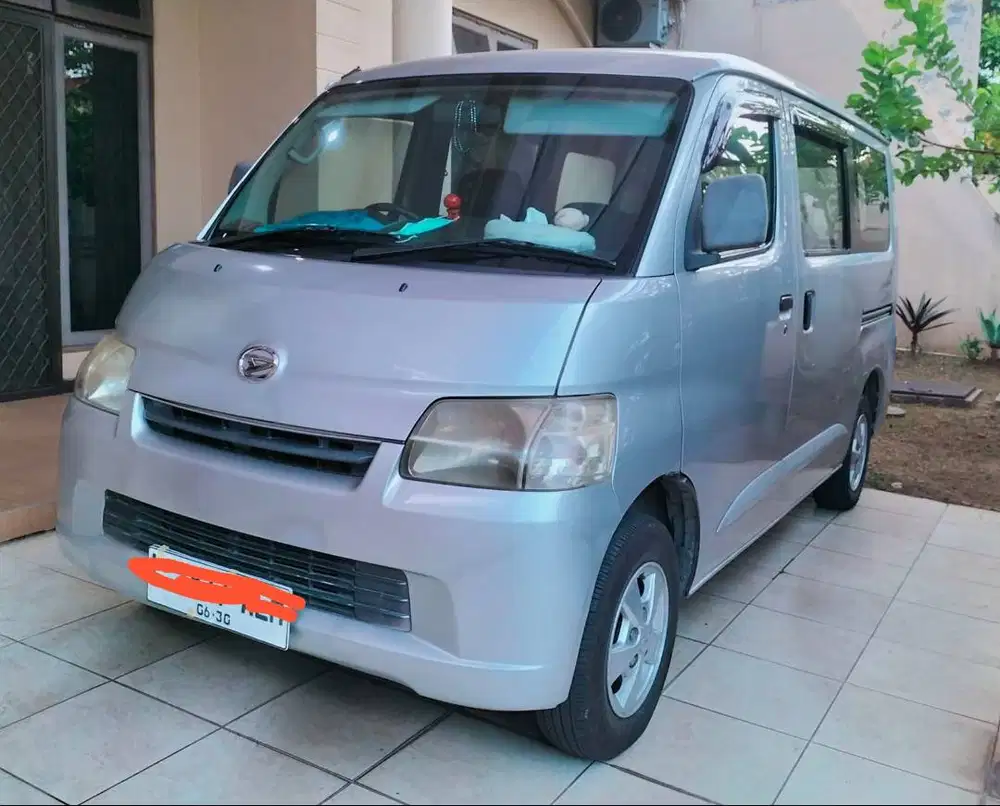 DIJUAL DAIHATSU GRAN MAX MINIBUS 1.3 D TAHUN 2010