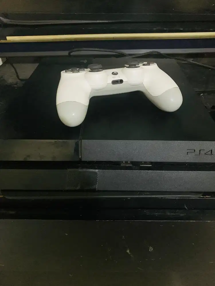 PS4 Fat + TV Sharp