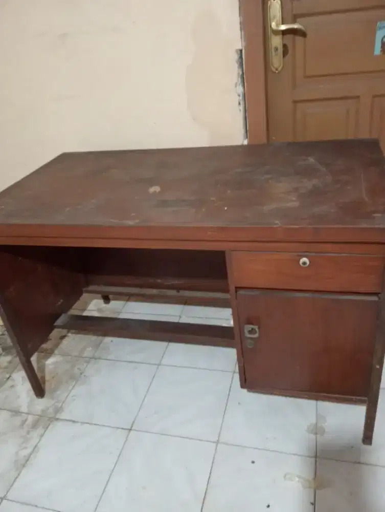 Meja belajar jadul kuat