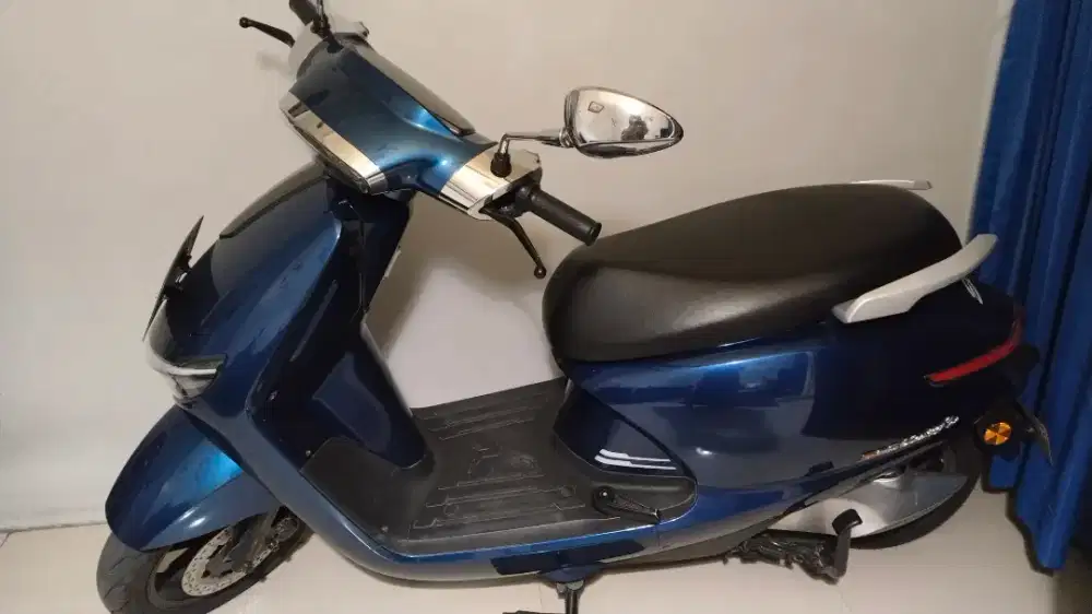 Sepeda motor listrik uwinfly T80