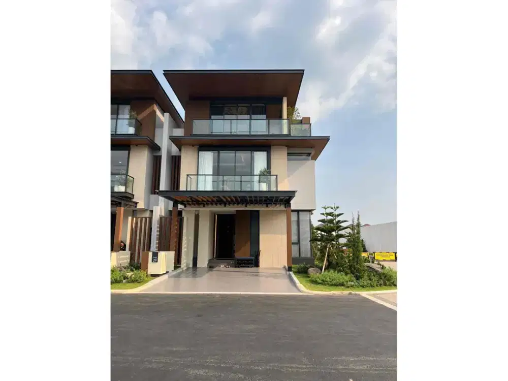 Dijual Finore Summarecon Rumah Mewah 3 Lantai with High Ceiling di Gading Serpong Tangerang