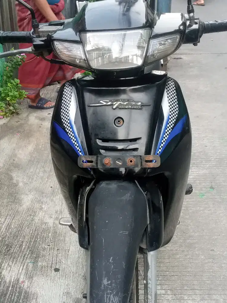 Honda supra x 2002