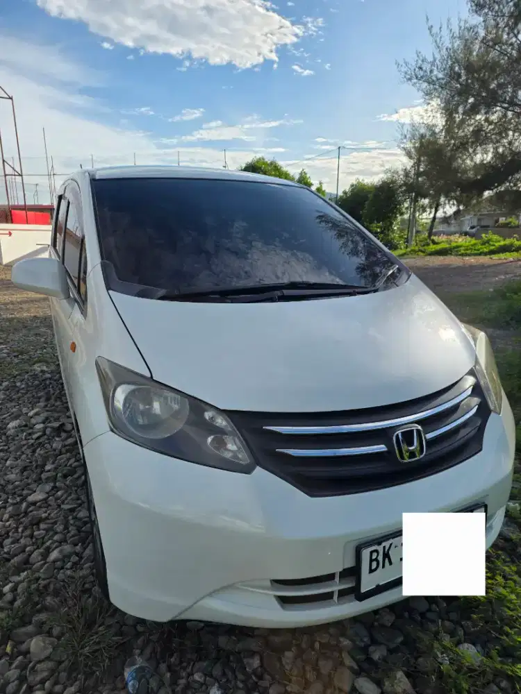 Jual Freed 2009
