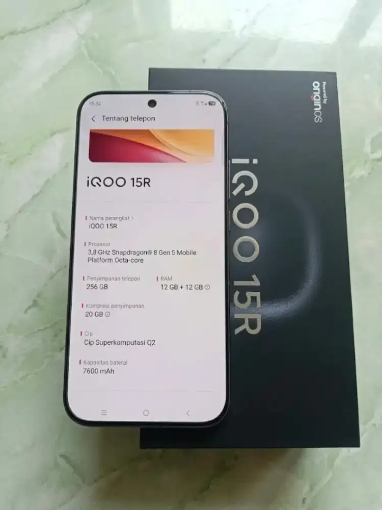 Jual iQOO 15R (12/256) fulset bergaransi mulus no minus