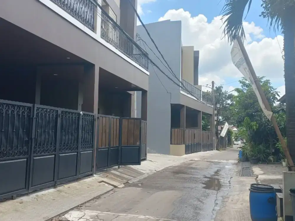 Take Over Rumah 2LT dkt Alun alun GDC Depok di Qonita 41 Residence