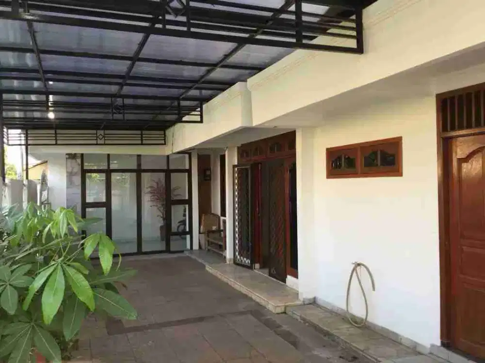 rumah hoek siap huni di tytyan indah bekasi