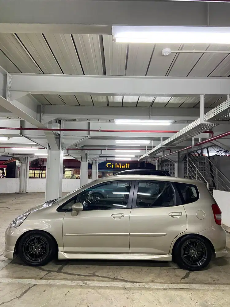 Honda Jazz 2004 Bensin