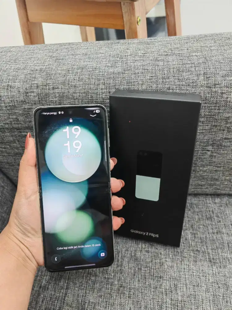 Samsung Z Flip 5 12/512 Fulset ori resmi sein no minus