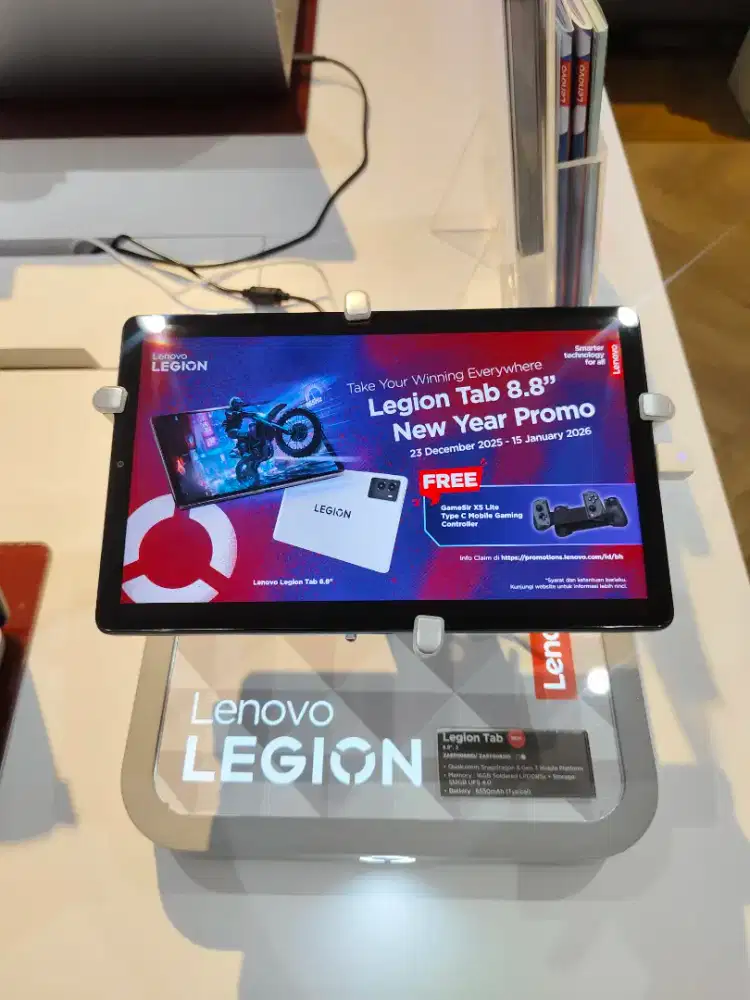 Lenovo Legion (8.8, 3)/Qualcomm Snapdragon 8 Gen 3