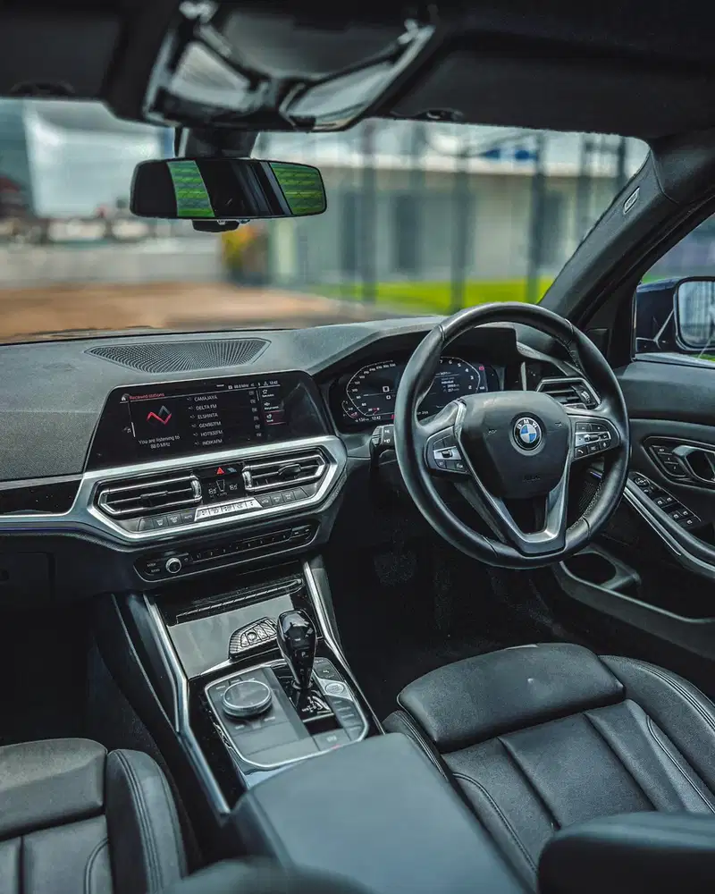 BMW 320i 2020 Bensin