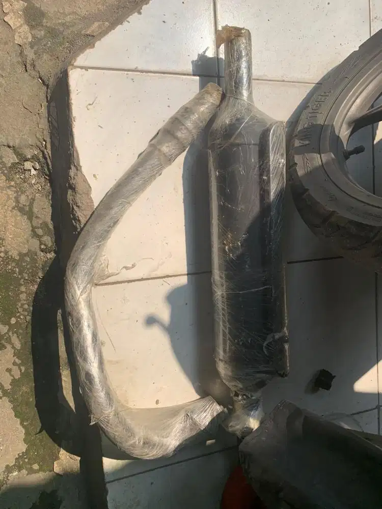 Knalpot ori Yamaha W175