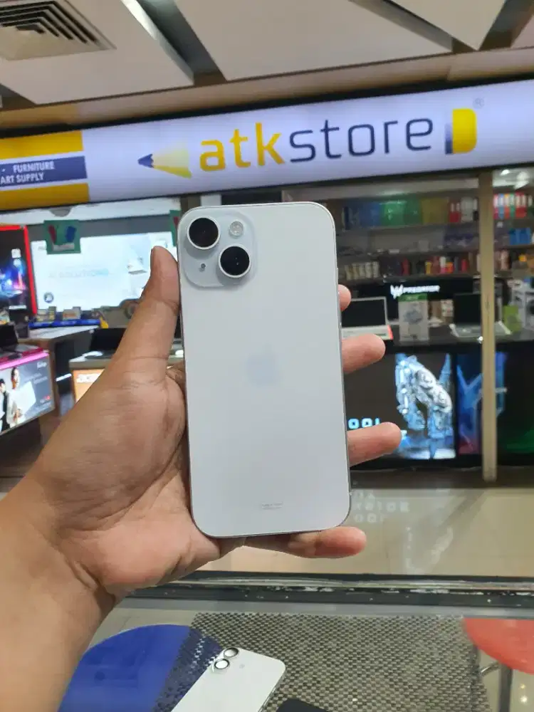 Iphone 15 128 GB Resmi iBox Fullset