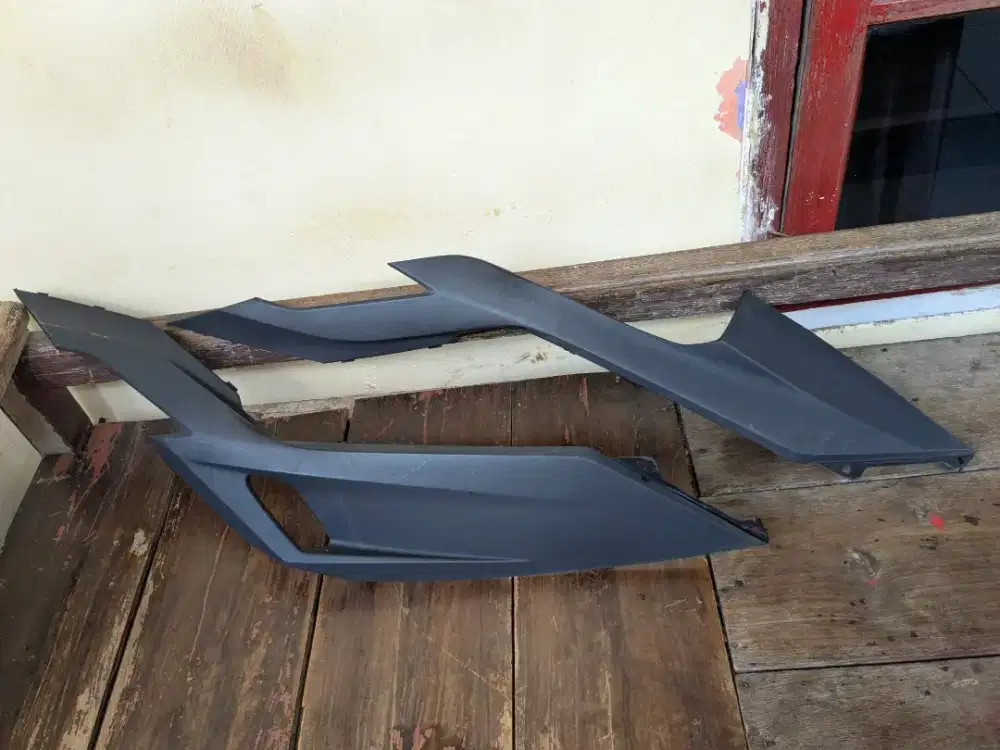 Sambungan dek bawah vario 125 gen 2 Original