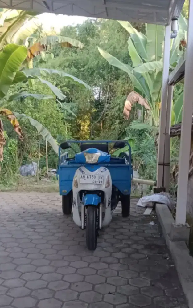 Dijual Tossa pico Tosa 2013 angkutan