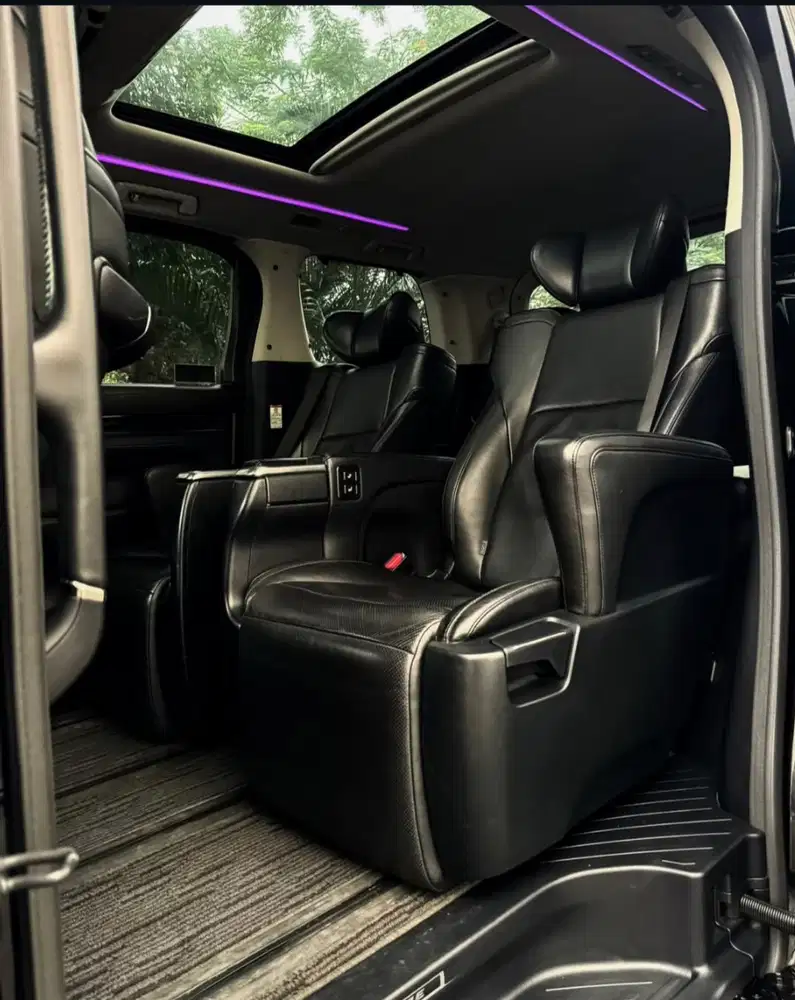 Toyota Vellfire 2017 Bensin